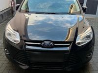 Usata Ford Focus 150 CV (110 kW) 2012 Nero Station wagon