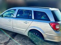 Gebraucht Opel Astra Enjoy 105 PS (77 kW) 2005 Silber Kombi