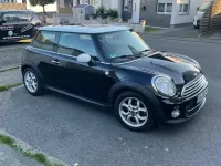 Gebraucht Mini Cooper 90 PS (66 kW) 2010 Schwarz Kleinwagen