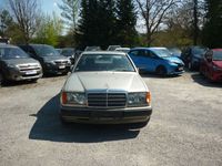 Gebraucht Mercedes 230 132 PS (97 kW) 1987 Grau