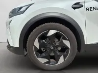 Gebraucht Renault Captur Techno 158 PS (116 kW) 2025 Weiß SUV