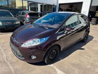 Gebraucht Ford Fiesta Titanium 90 PS (66 kW) 2009 Rot Kleinwagen