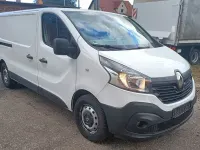 Gebraucht Renault Trafic 120 PS (88 kW) 2017 Weiß Van / Kleinbus