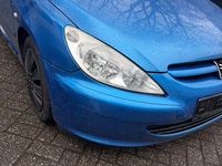 Gebraucht Peugeot 307 CC Tendance 136 PS (100 kW) 2005 Blau Cabrio