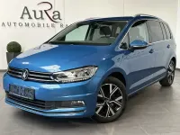 Gebraucht VW Touran Highline 150 PS (110 kW) 2023 Caribbean blue Van / Kleinbus