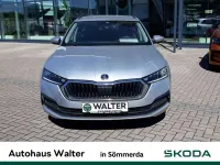 Gebraucht Skoda Octavia Ambition 116 PS (85 kW) 2022 Brillantsilber Kombi