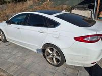 Gebraucht Ford Mondeo Titanium 150 PS (110 kW) 2015 Weiß Limousine