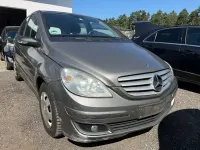 Gebraucht Mercedes B150 95 PS (69 kW) 2006 Kometgrau  metalliclack Van / Kleinbus