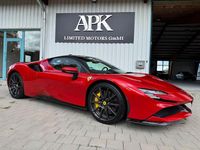 Gebraucht Ferrari SF90 2022 Rot