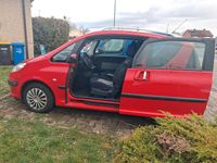 Gebraucht Peugeot 1007 74 PS (54 kW) 2005 Rot Van / Kleinbus