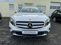 gebraucht Mercedes GLA220 d 4Matic 7G-DCT Urban Navi SHZ PDC MB-Scheckheft