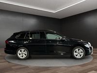 Gebraucht VW Golf VII Life 150 PS (110 kW) 2021 Schwarz Kleinwagen