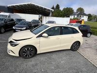 Gebraucht Mercedes B180 85 PS (62 kW) 2022 Andere Van / Kleinbus
