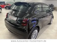 Gebraucht Fiat 500e Action 69 kW (95 PS) 2022 Schwarz Kleinwagen