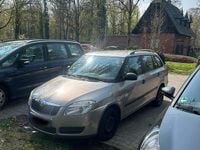 Gebraucht Skoda Fabia Ambiente 69 PS (50 kW) 2009 Gold Kombi