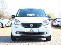 Gebraucht Smart ForFour Passion 71 PS (52 kW) 2016 Weiß Kleinwagen