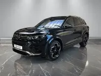 Gebraucht VW Tiguan R-line 193 PS (141 kW) 2024 Deep black perleffekt SUV