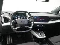 Gebraucht Audi Q4 Sportback e-tron Advanced 150 kW (204 PS) 2023 Mythosschwarz metallic SUV