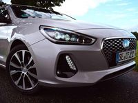 Gebraucht Hyundai i30 110 PS (80 kW) 2017 Silber Limousine