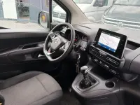 Gebraucht Opel Combo 131 PS (96 kW) 2019 Weiß Van / Kleinbus