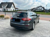Gebraucht Ford Mondeo Titanium 150 PS (110 kW) 2015 Grau Kombi