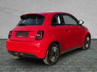 Neu Fiat 500 Icon 65 PS (47 kW) 2026 Passione rot Limousine