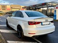 Gebraucht Audi A3 Sport 140 PS (102 kW) 2013 Weiß Limousine