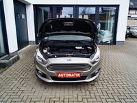 Gebraucht Ford S-MAX Titanium 179 PS (131 kW) 2015 Grau Van / Kleinbus