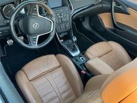 Gebraucht Opel Cascada Innovation 170 PS (125 kW) 2015 Weiß Cabrio