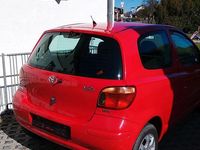 Gebraucht Toyota Yaris 65 PS (47 kW) 2003 Rot Kleinwagen