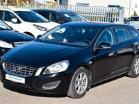 Używany Volvo V60 Kinetic 150 KM (110 kW) 2011 Czarny Kombi