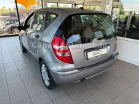 Gebraucht Mercedes A150 95 PS (69 kW) 2007 Kometgrau Limousine