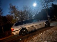 Gebraucht BMW 330 231 PS (169 kW) 2002 Silber Kombi