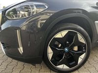Gebraucht BMW iX3 Impressive 210 kW (286 PS) 2021 Grau SUV