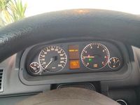 Gebraucht Mercedes A160 95 PS (69 kW) 2011 Blau Kleinwagen