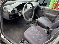 Gebraucht Mercedes A160 Classic 102 PS (75 kW) 2000 Silber Van / Kleinbus