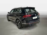 Second-hand VW Tiguan R 320 CP (235 kW) 2023 Negru SUV