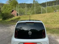 Gebraucht VW up! 60 PS (44 kW) 2016 Weiß Kleinwagen