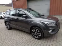 Gebraucht Ford Kuga ST-Line 150 PS (110 kW) 2018 Grau SUV