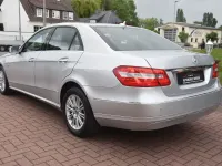 Gebraucht Mercedes E220 170 PS (125 kW) 2011 Silber Limousine
