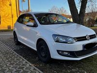 Gebraucht VW Polo Life 75 PS (55 kW) 2013 Weiß Kleinwagen