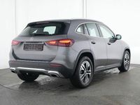 Gebraucht Mercedes GLA180 Advanced 136 PS (100 kW) 2024 Grau SUV