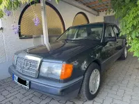 Gebraucht Mercedes 230 1988 Schwarz Limousine