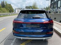 Gebraucht Audi e-tron S-Line 300 kW (408 PS) 2024 Blau SUV