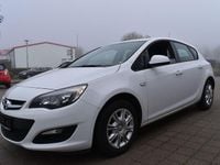Gebraucht Opel Astra Selection 116 PS (85 kW) 2015 Weiß Limousine
