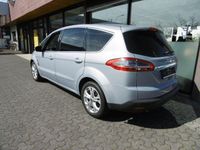Gebraucht Ford S-MAX Titanium 160 PS (117 kW) 2013 Silber Van / Kleinbus