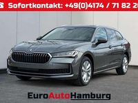 Neu Skoda Superb Selection 150 PS (110 kW) 2025 Graphitegrau metallic Kombi