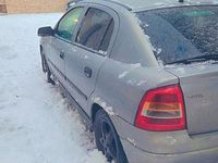 Gebraucht Opel Astra 101 PS (74 kW) 2001 Silber Limousine