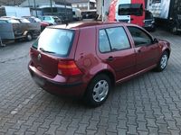 gebraucht VW Golf IV mit guter Ausstattung und Tüv 11/25