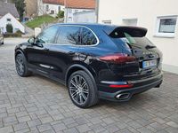 Second-hand Porsche Cayenne 262 CP (192 kW) 2016 Negru SUV